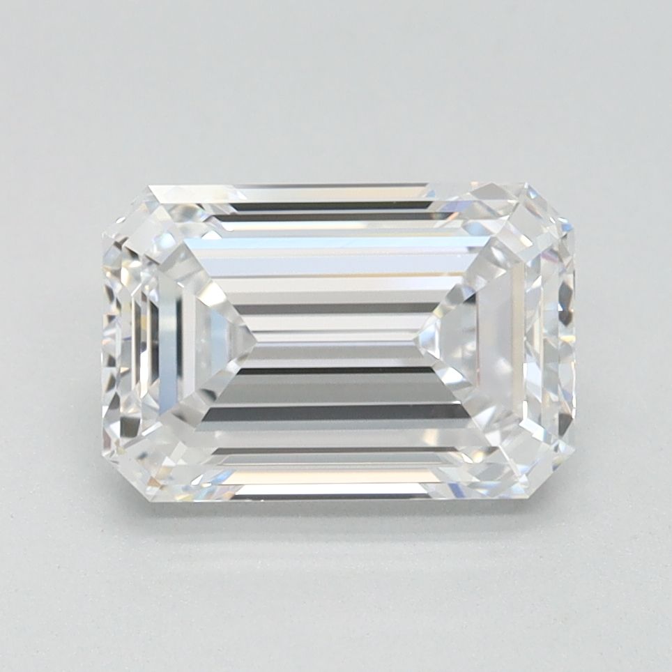 1.54 ct. emerald Lab Grown Diamond front image