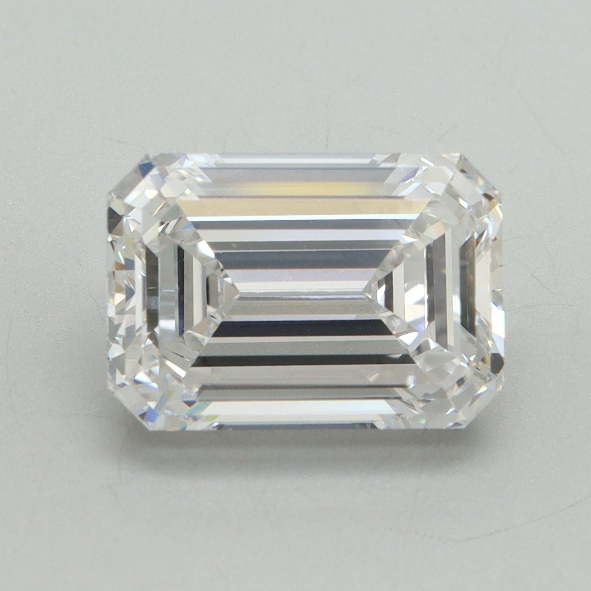 4.12 ct. emerald Lab Grown Diamond front image