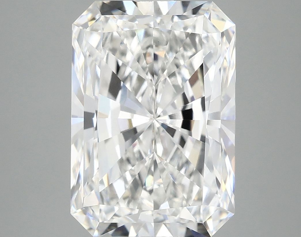 5.06 ct. radiant Lab Grown Diamond front image