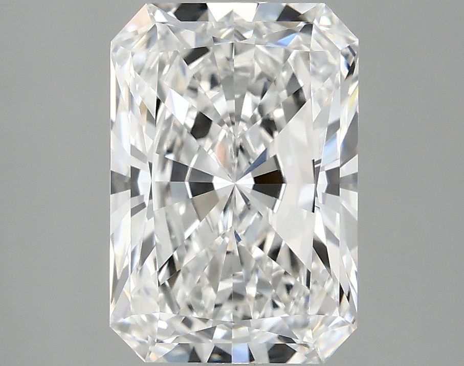 3.08 ct. radiant Lab Grown Diamond front image
