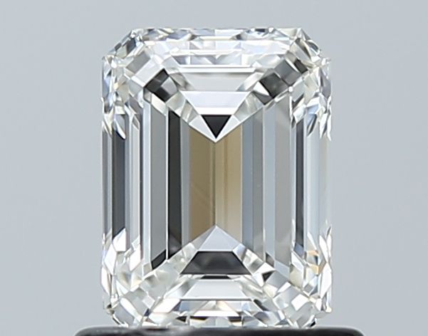 0.91 ct Emerald diamond