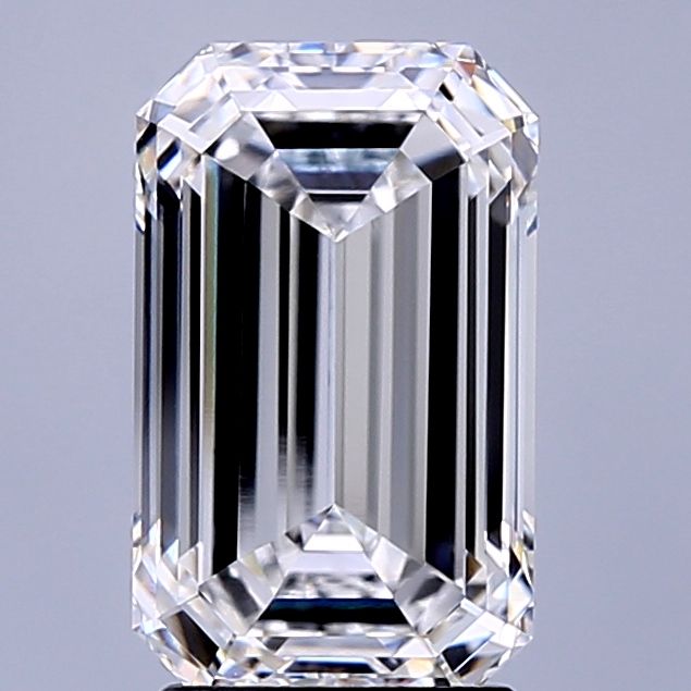 3.20 ct. emerald Lab Grown Diamond front image