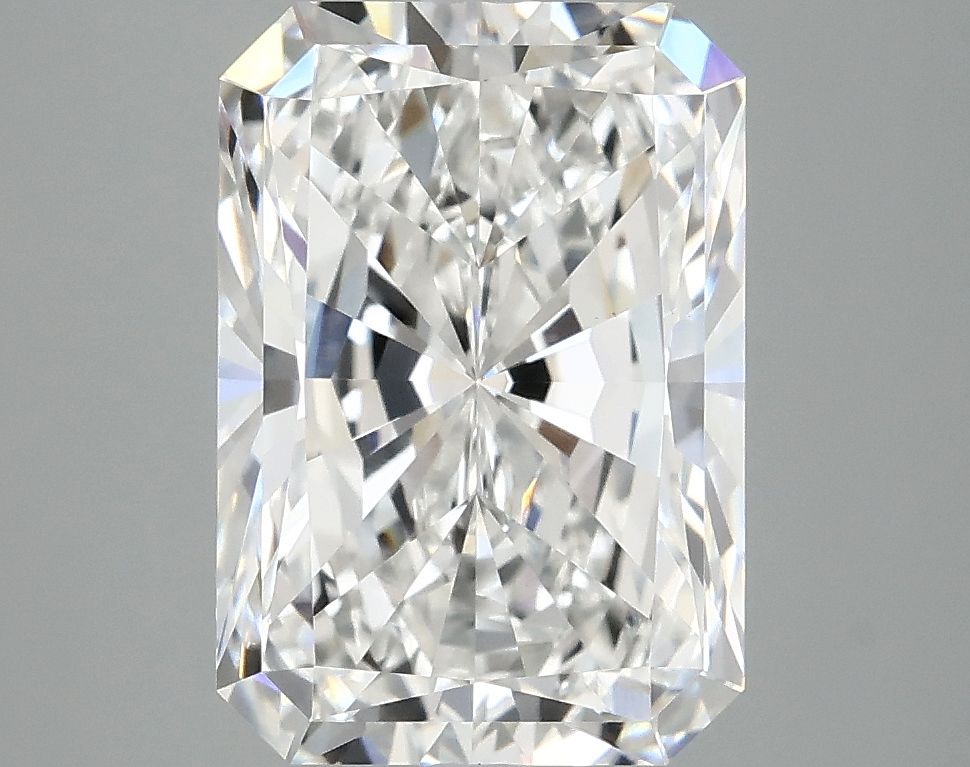 4.19 ct. radiant Lab Grown Diamond front image