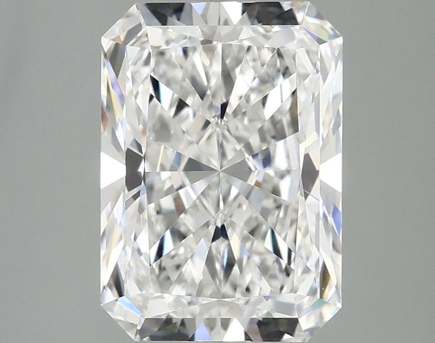 3.09 ct. radiant Lab Grown Diamond front image