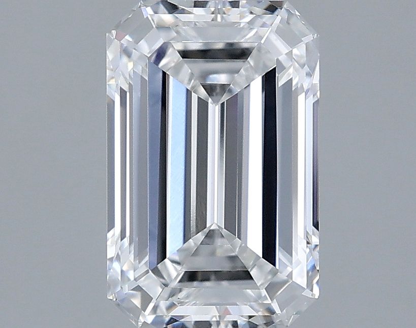 2.56 ct. emerald Lab Grown Diamond front image