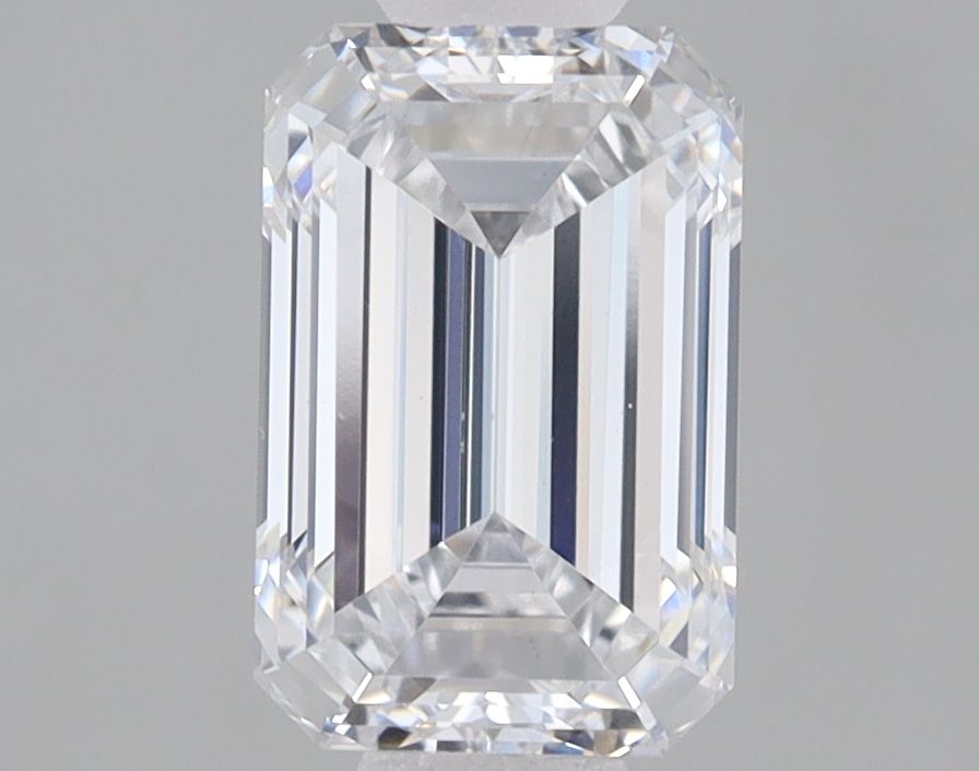 1.52 ct. emerald Lab Grown Diamond front image