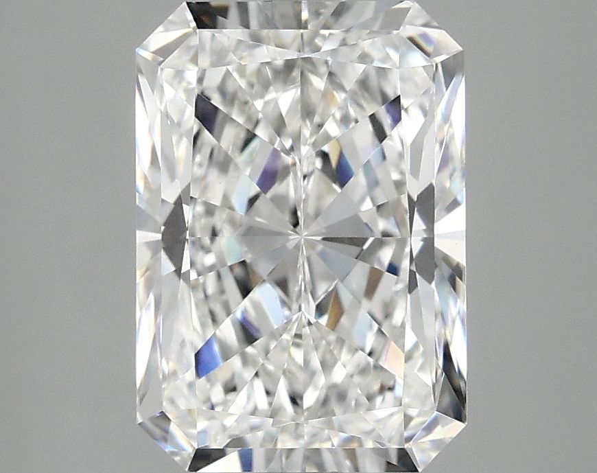 3.08 ct. radiant Lab Grown Diamond front image
