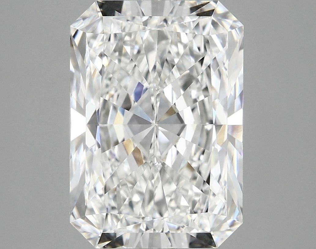 4.05 ct. radiant Lab Grown Diamond front image