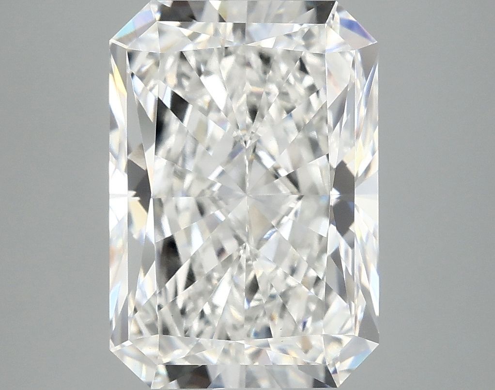 5.00 ct. radiant Lab Grown Diamond front image