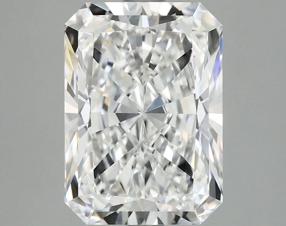3.79 ct. radiant Lab Grown Diamond front image
