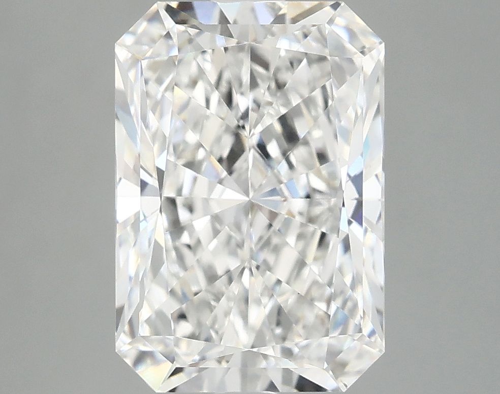 3.85 ct. radiant Lab Grown Diamond front image
