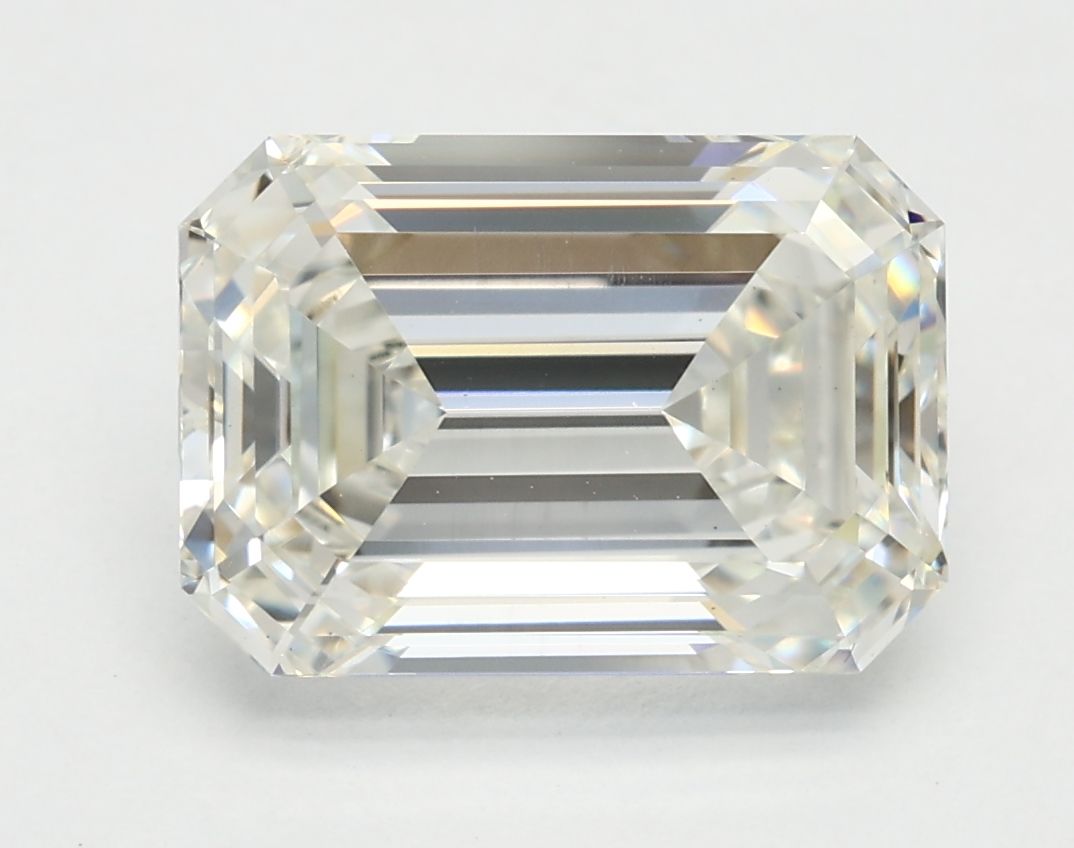 3.22 ct. emerald Lab Grown Diamond front image