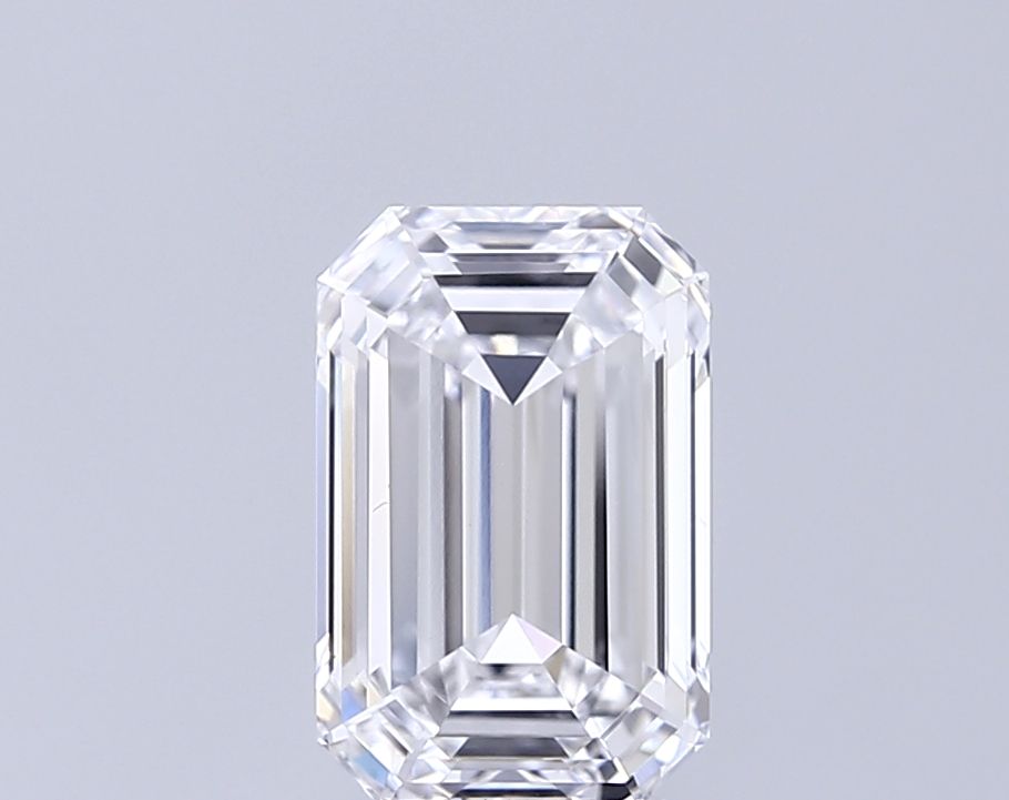 2.59 ct. emerald Lab Grown Diamond front image