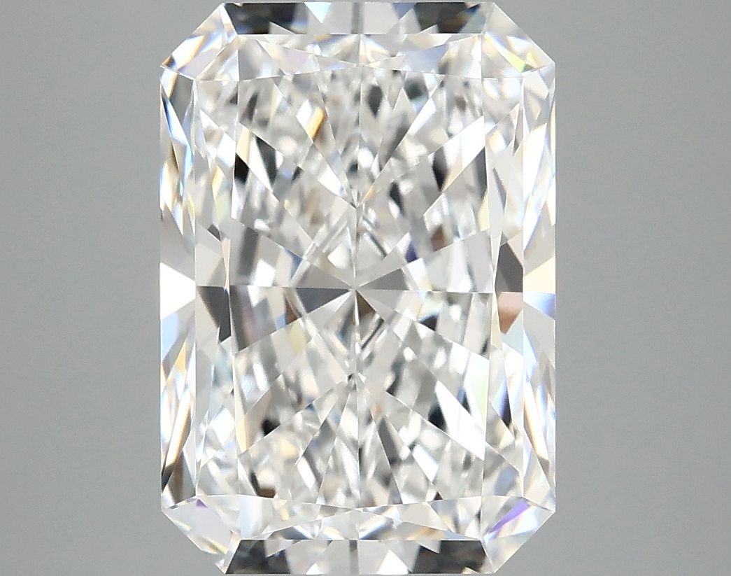 5.07 ct. radiant Lab Grown Diamond front image
