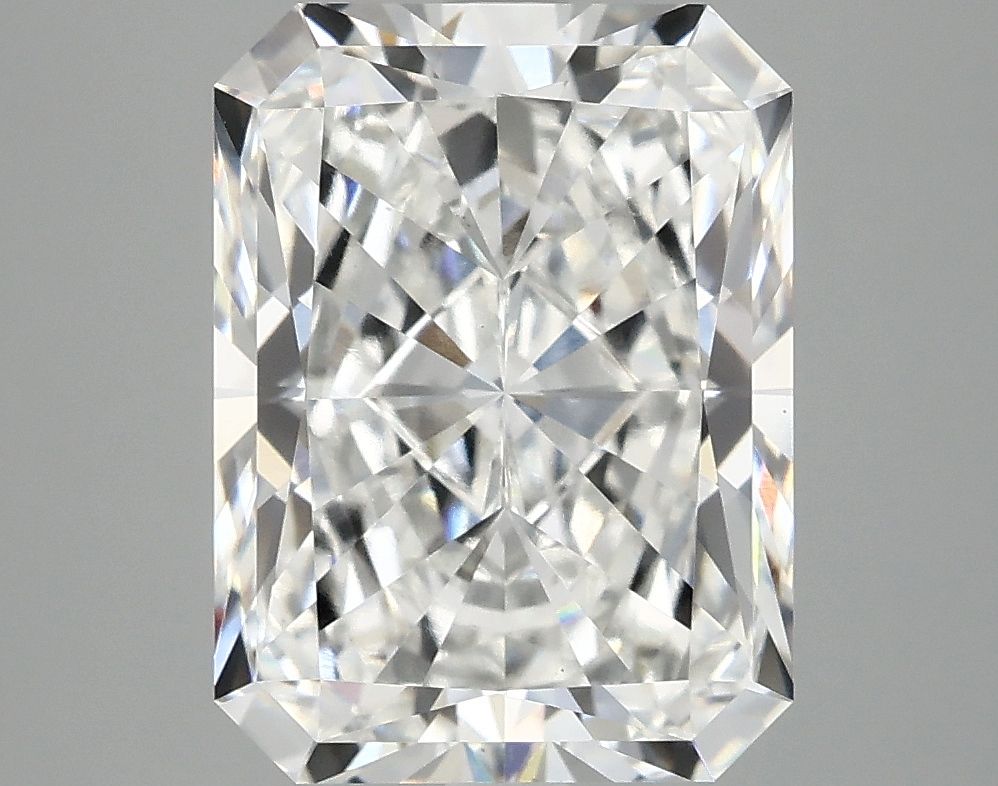 4.79 ct. radiant Lab Grown Diamond front image