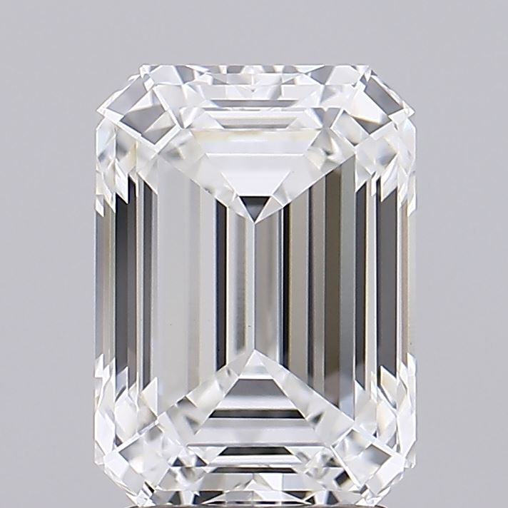 3.10 ct. emerald Lab Grown Diamond front image