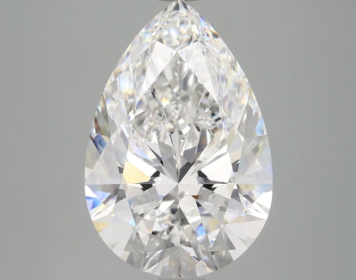 Pear Diamond
