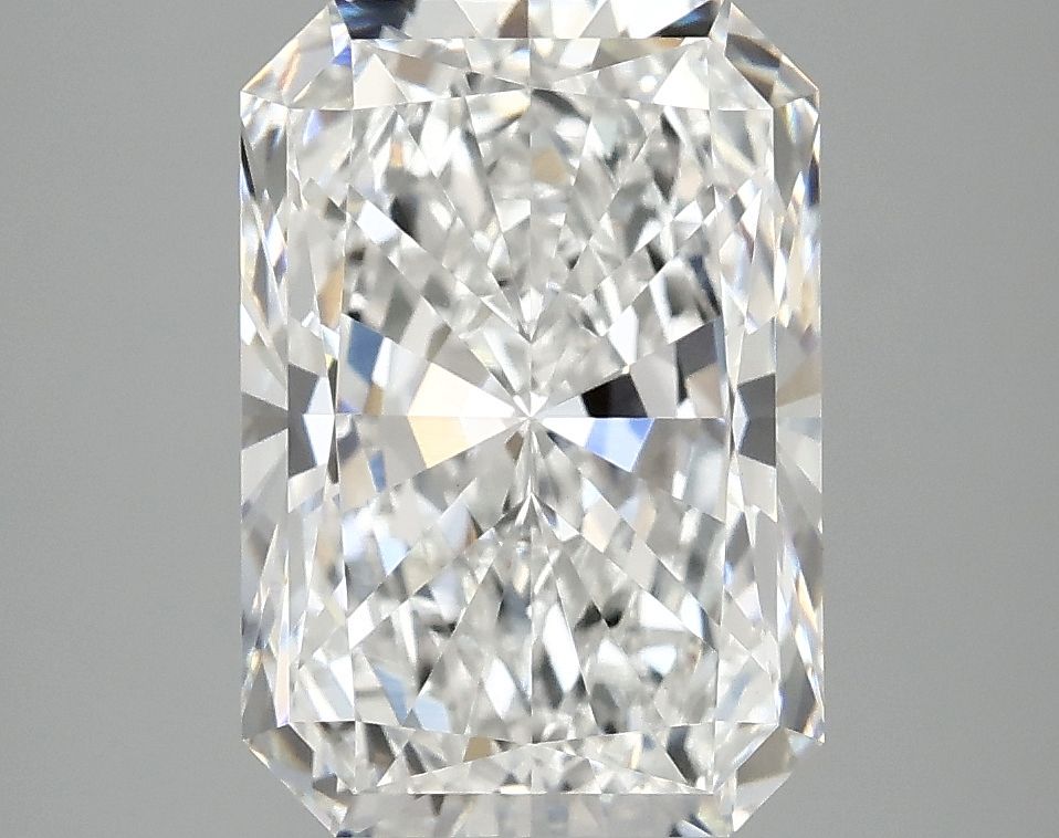 4.03 ct. radiant Lab Grown Diamond front image