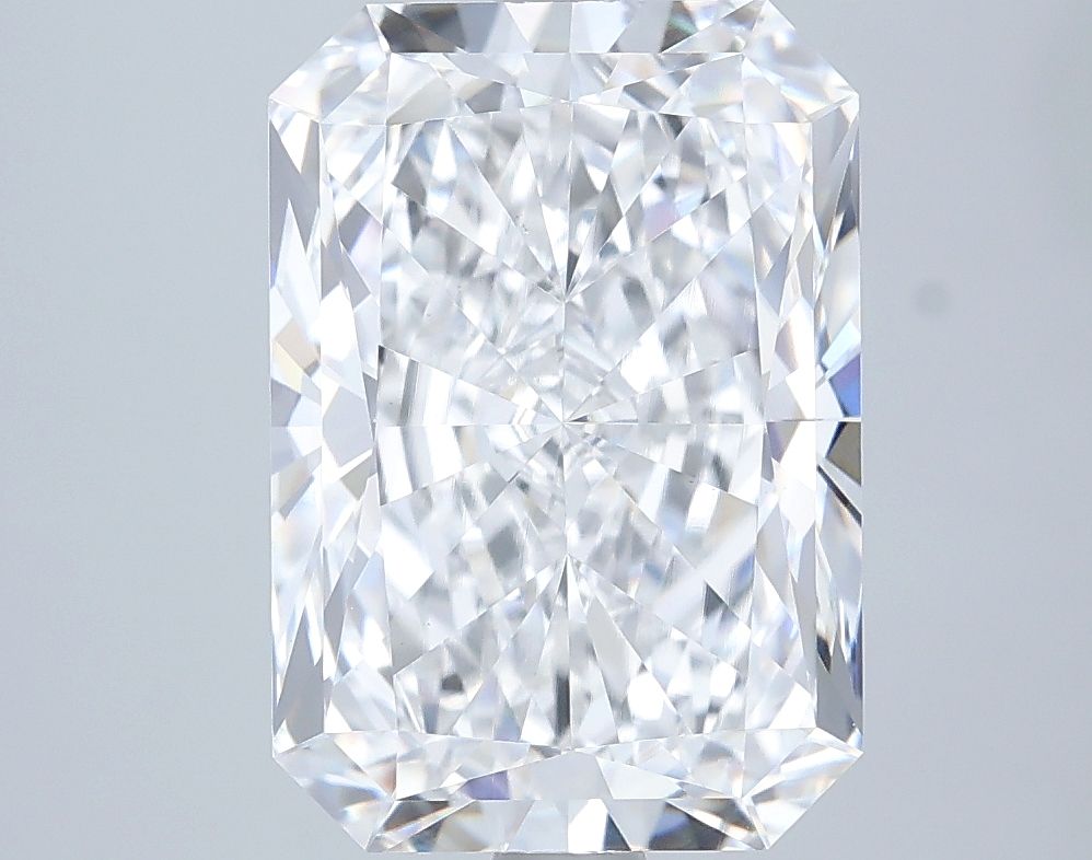 4.51 ct. radiant Lab Grown Diamond front image