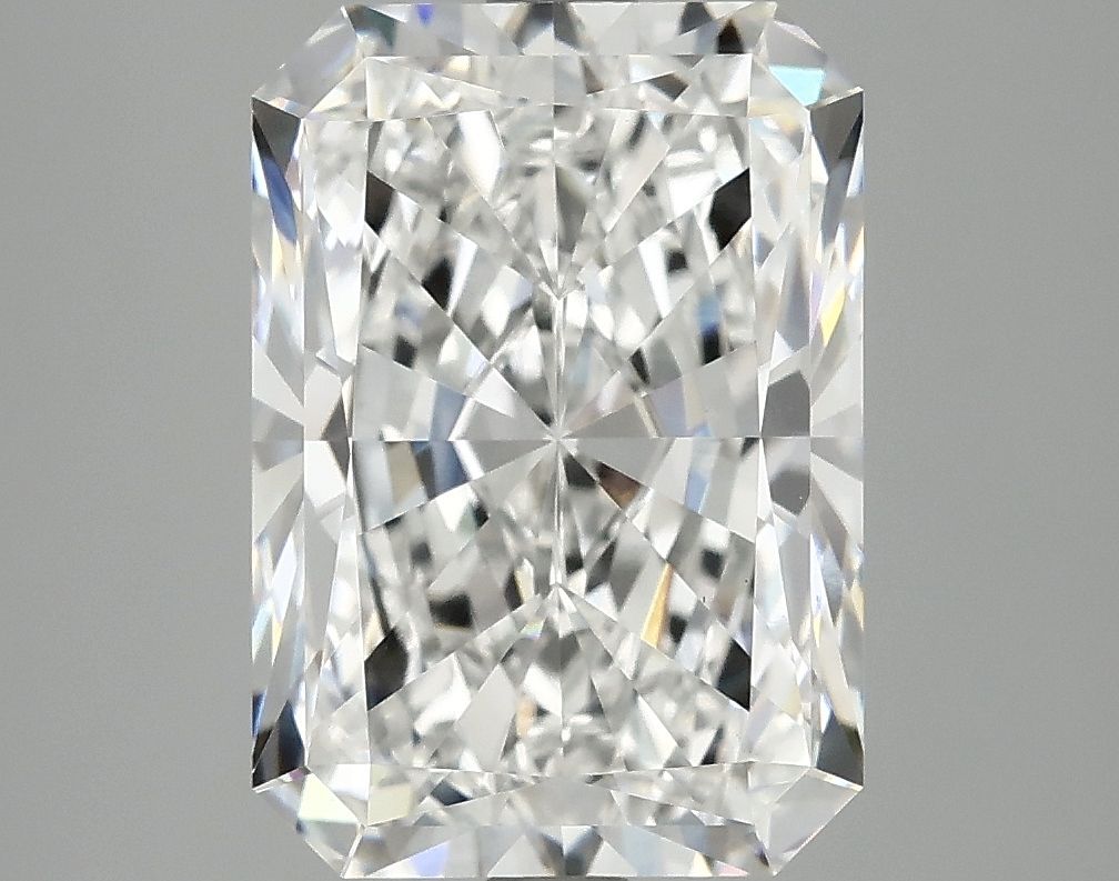 4.92 ct. radiant Lab Grown Diamond front image