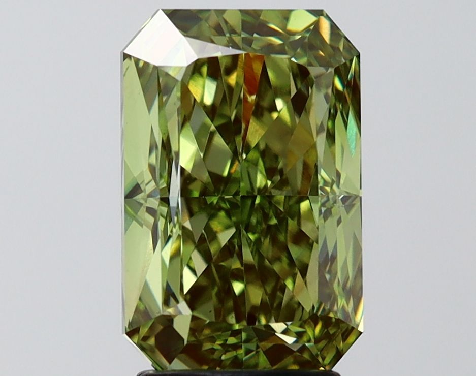 3.81 ct. radiant Lab Grown Diamond front image