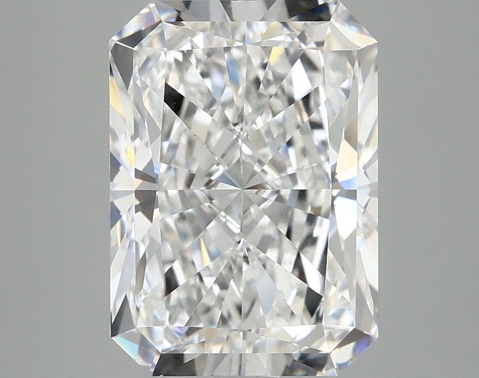 4.03 ct. radiant Lab Grown Diamond front image