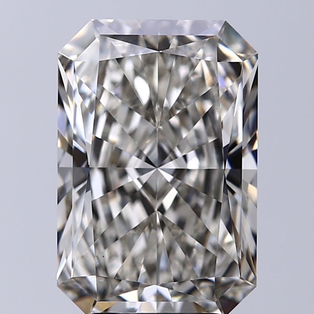 4.23 ct. radiant Lab Grown Diamond front image