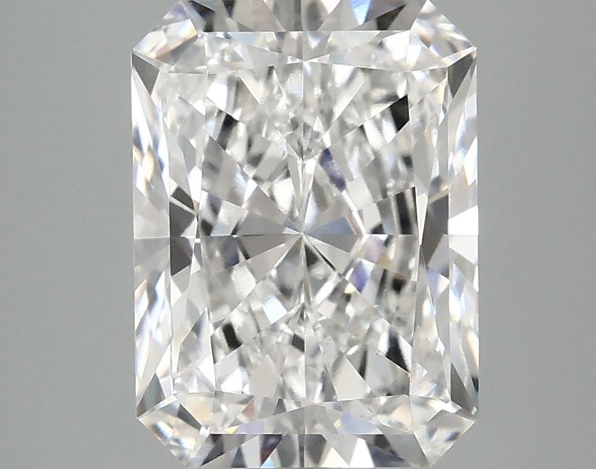 3.08 ct. radiant Lab Grown Diamond front image