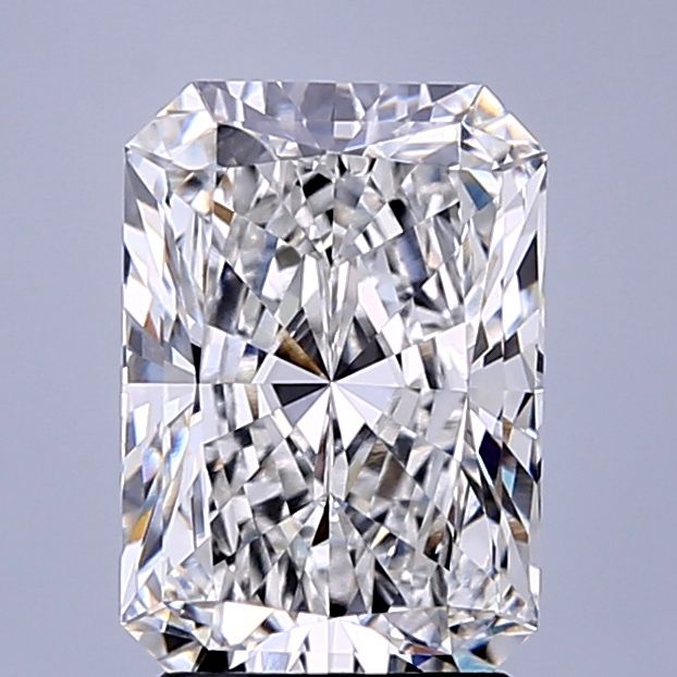 2.74 ct. radiant Lab Grown Diamond front image