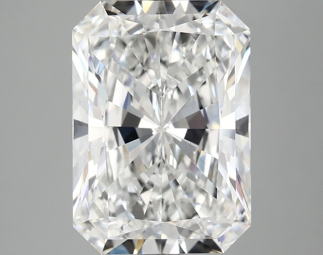 4.96 ct. radiant Lab Grown Diamond front image