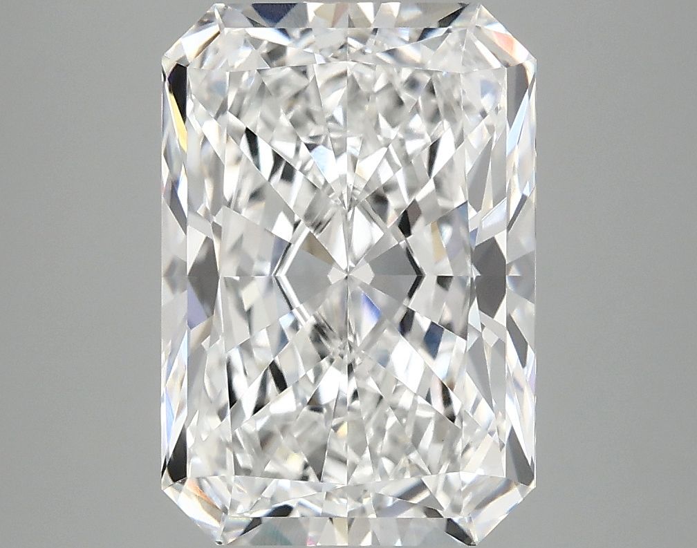 4.05 ct. radiant Lab Grown Diamond front image