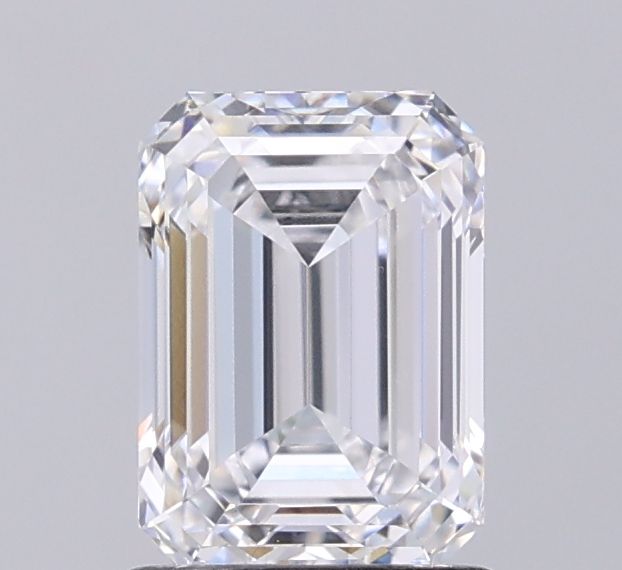 1.53 ct. emerald Lab Grown Diamond front image