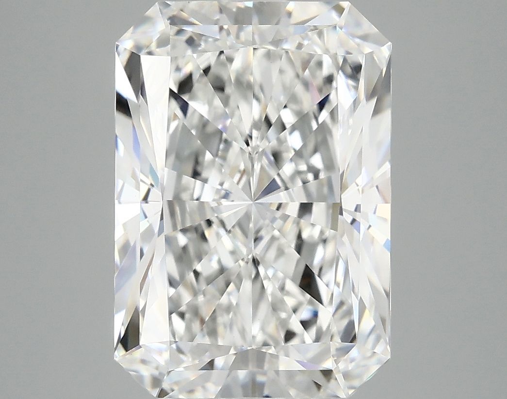4.90 ct. radiant Lab Grown Diamond front image