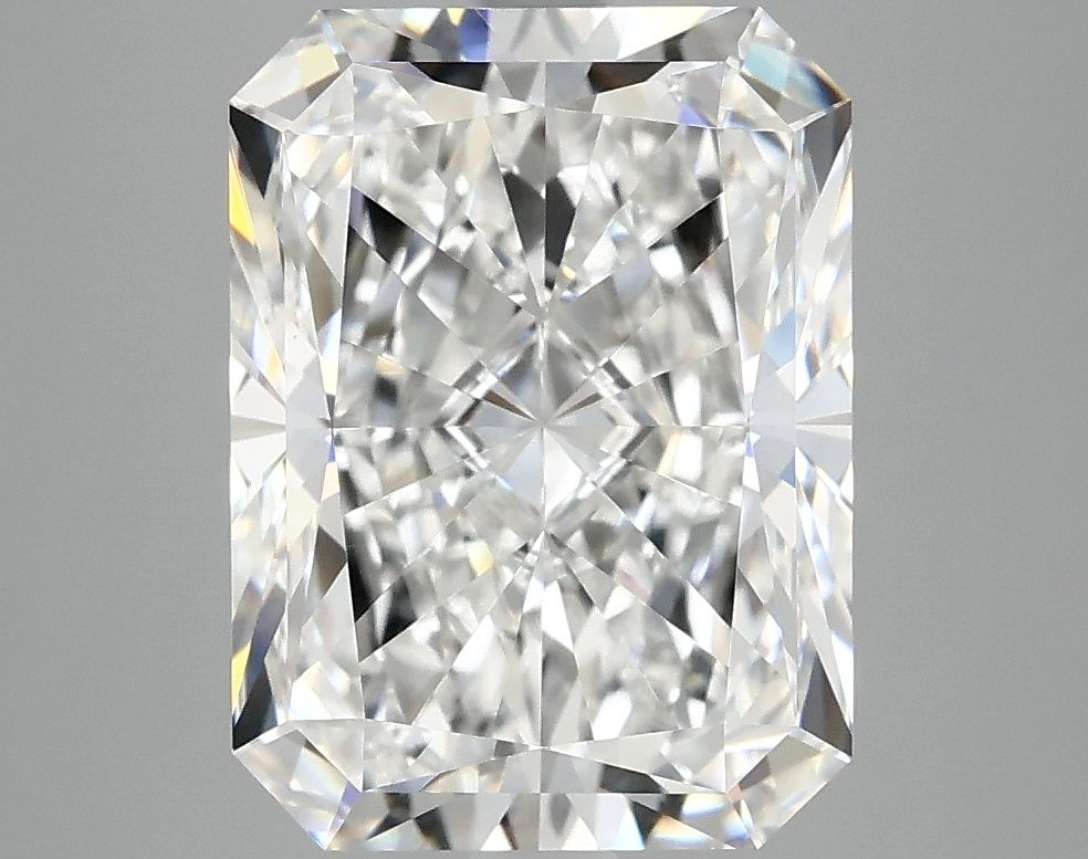 4.90 ct. radiant Lab Grown Diamond front image