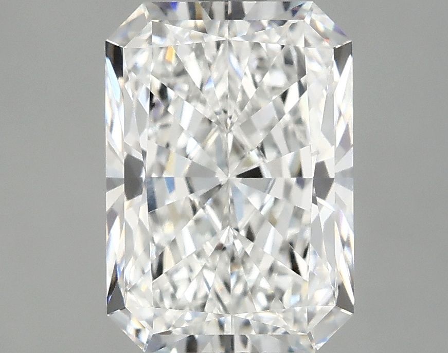 3.08 ct. radiant Lab Grown Diamond front image