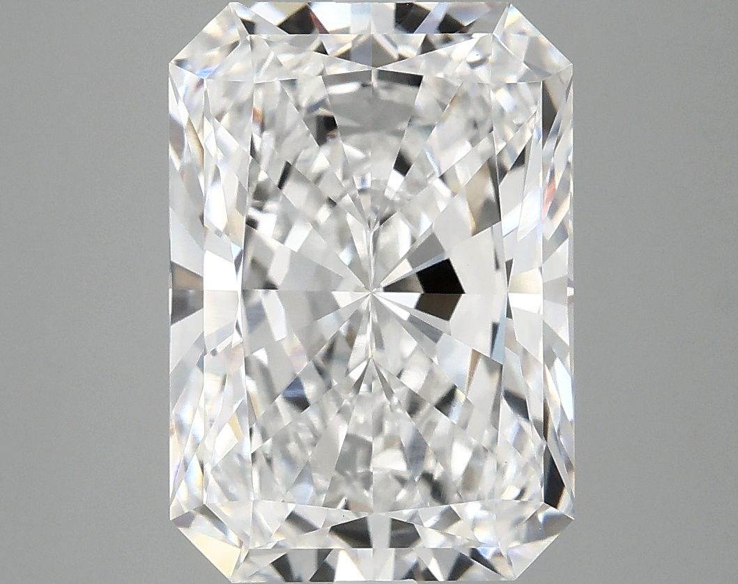 5.06 ct. radiant Lab Grown Diamond front image