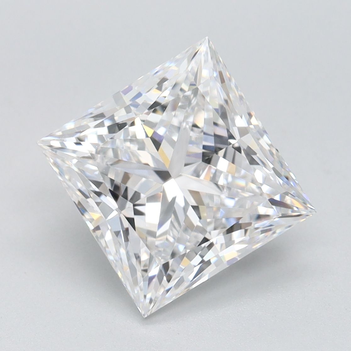 2.74 ct. princess Lab Grown Diamond front image