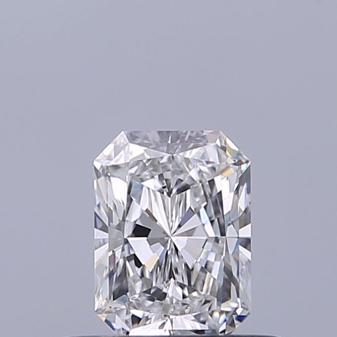 0.41 Carat Radiant Diamond E VVS1
