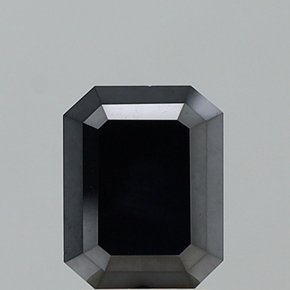 3.1 Carat Emerald Diamond Black VVS1