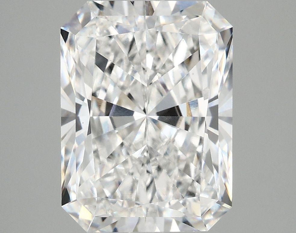 4.81 ct. radiant Lab Grown Diamond front image