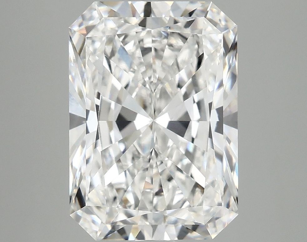 4.19 ct. radiant Lab Grown Diamond front image