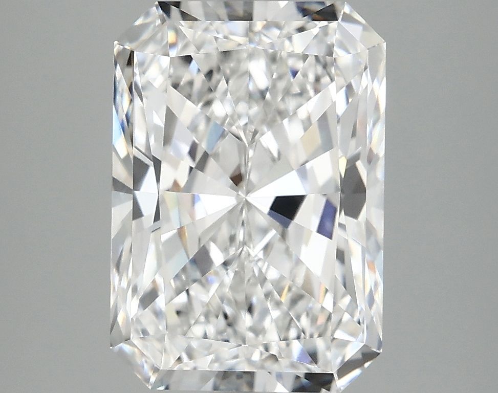 4.08 ct. radiant Lab Grown Diamond front image