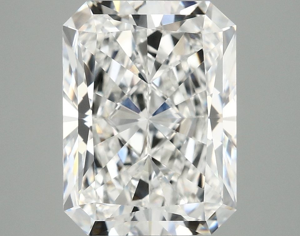 4.73 ct. radiant Lab Grown Diamond front image
