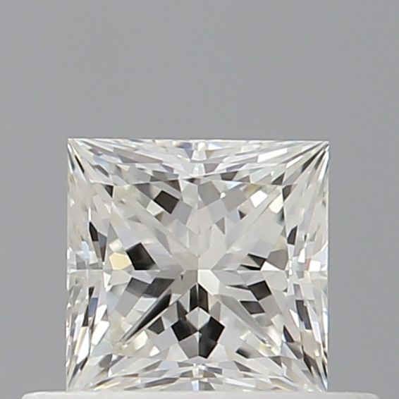 round diamond img