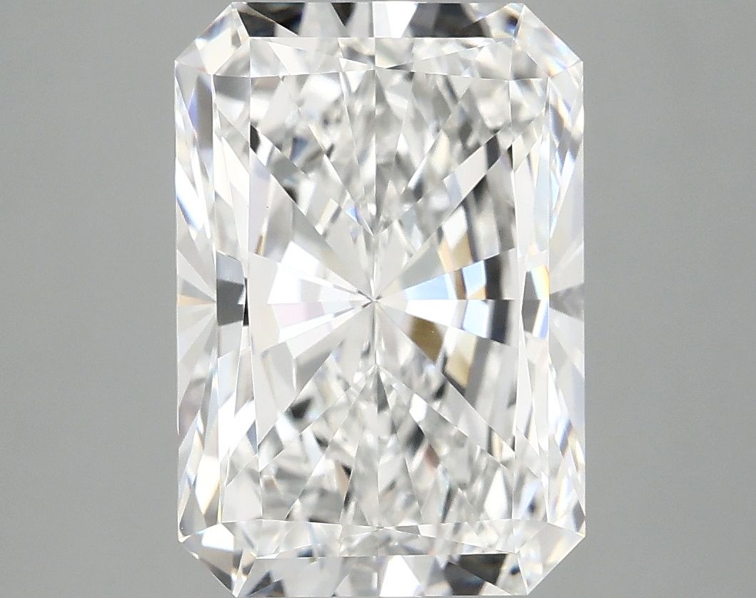 4.98 ct. radiant Lab Grown Diamond front image