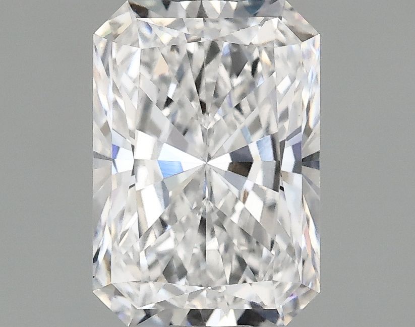 1.05 ct. radiant Lab Grown Diamond front image