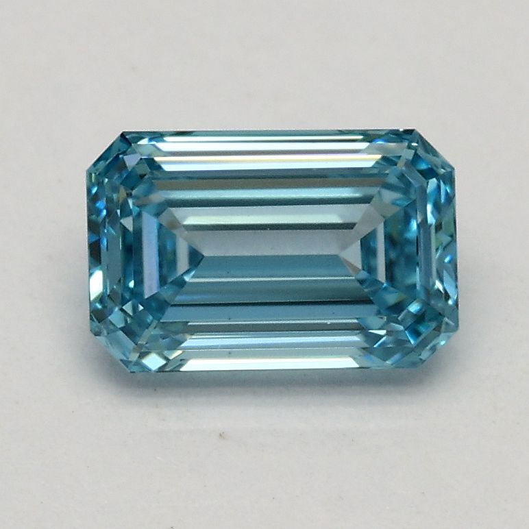0.75 ct. emerald Lab Grown Diamond front image