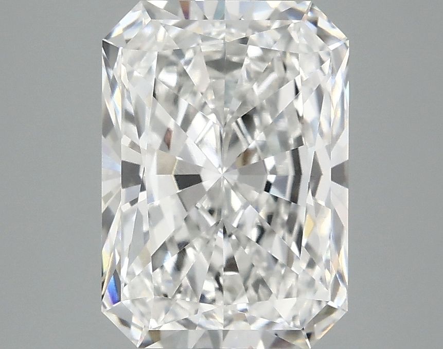 2.92 ct. radiant Lab Grown Diamond front image