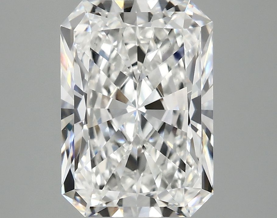 3.07 ct. radiant Lab Grown Diamond front image