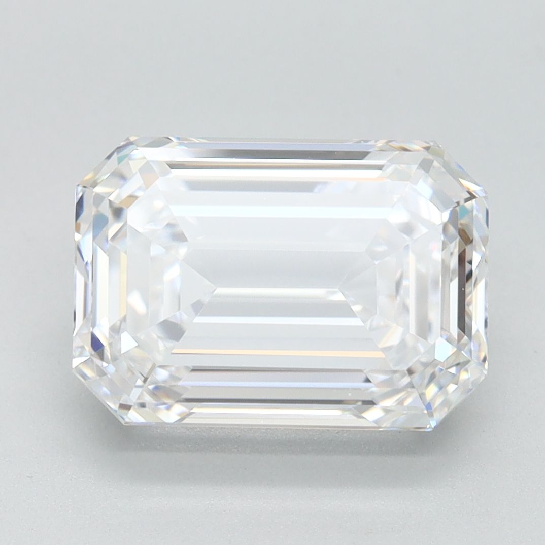 3.08 ct. emerald Lab Grown Diamond front image